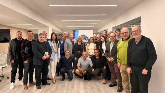 Reunión de trabajo en la Casa de Santa Fe para fortalecer el desarrollo productivo provincial